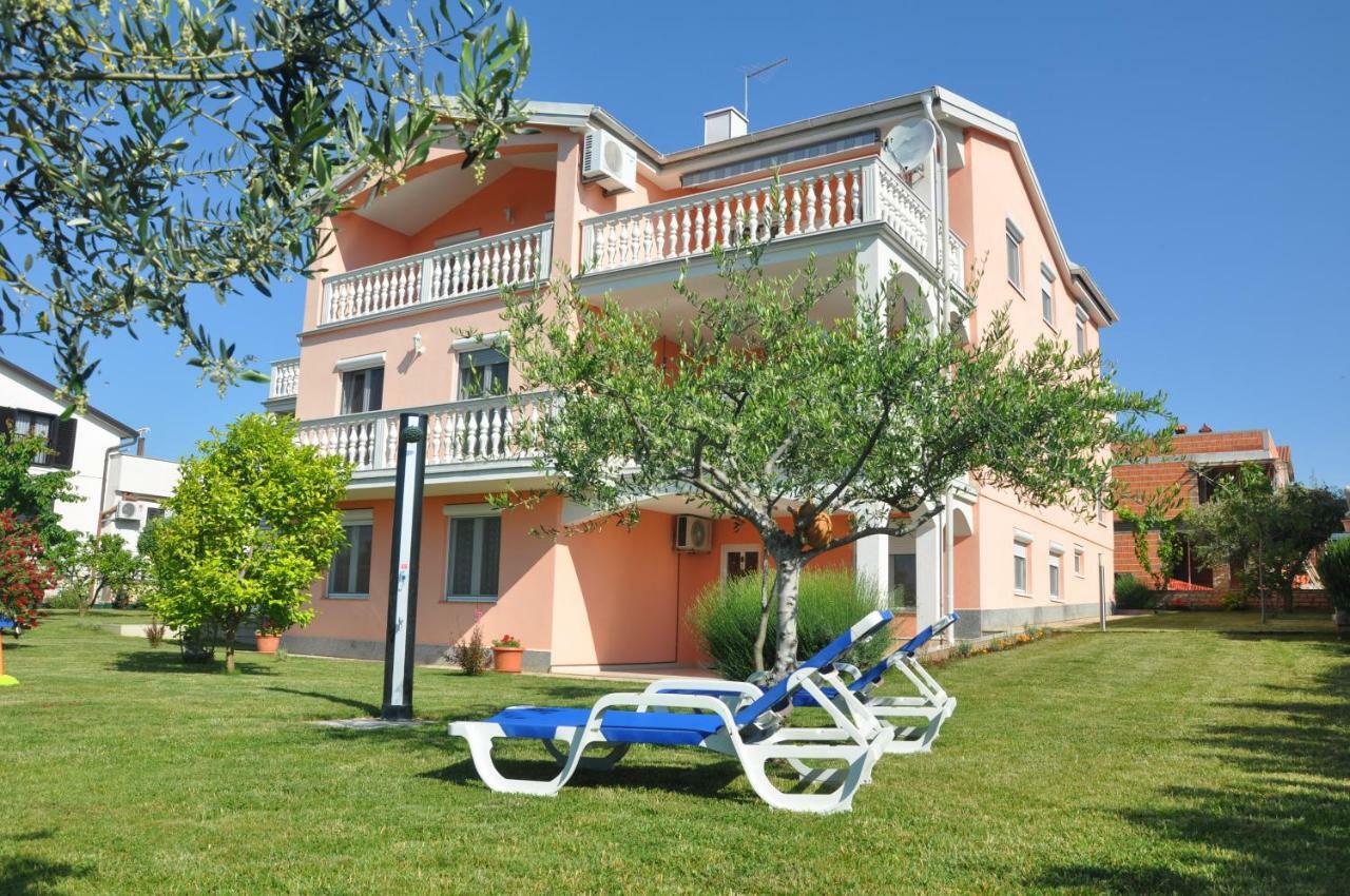 Apartments Rosa Umag Exteriör bild