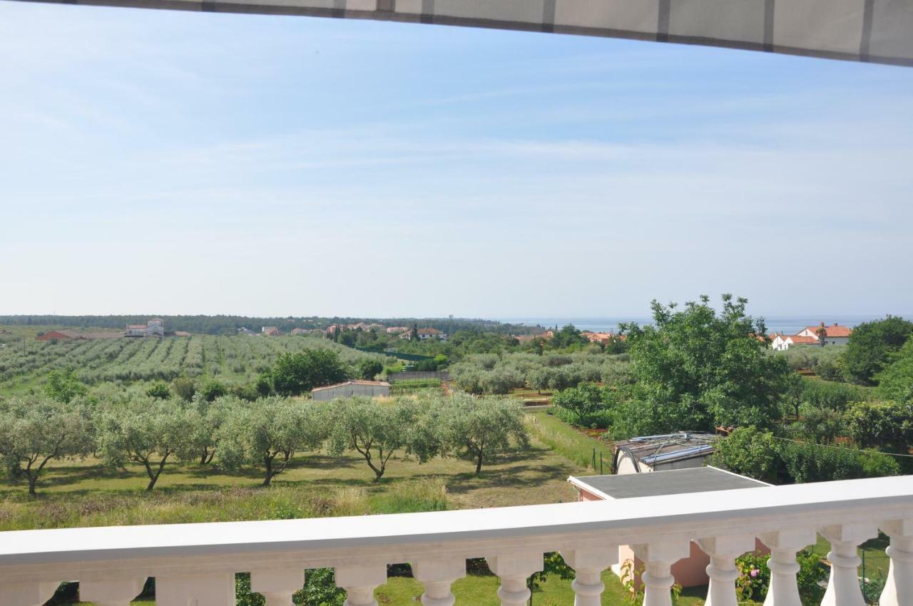 Apartments Rosa Umag Exteriör bild