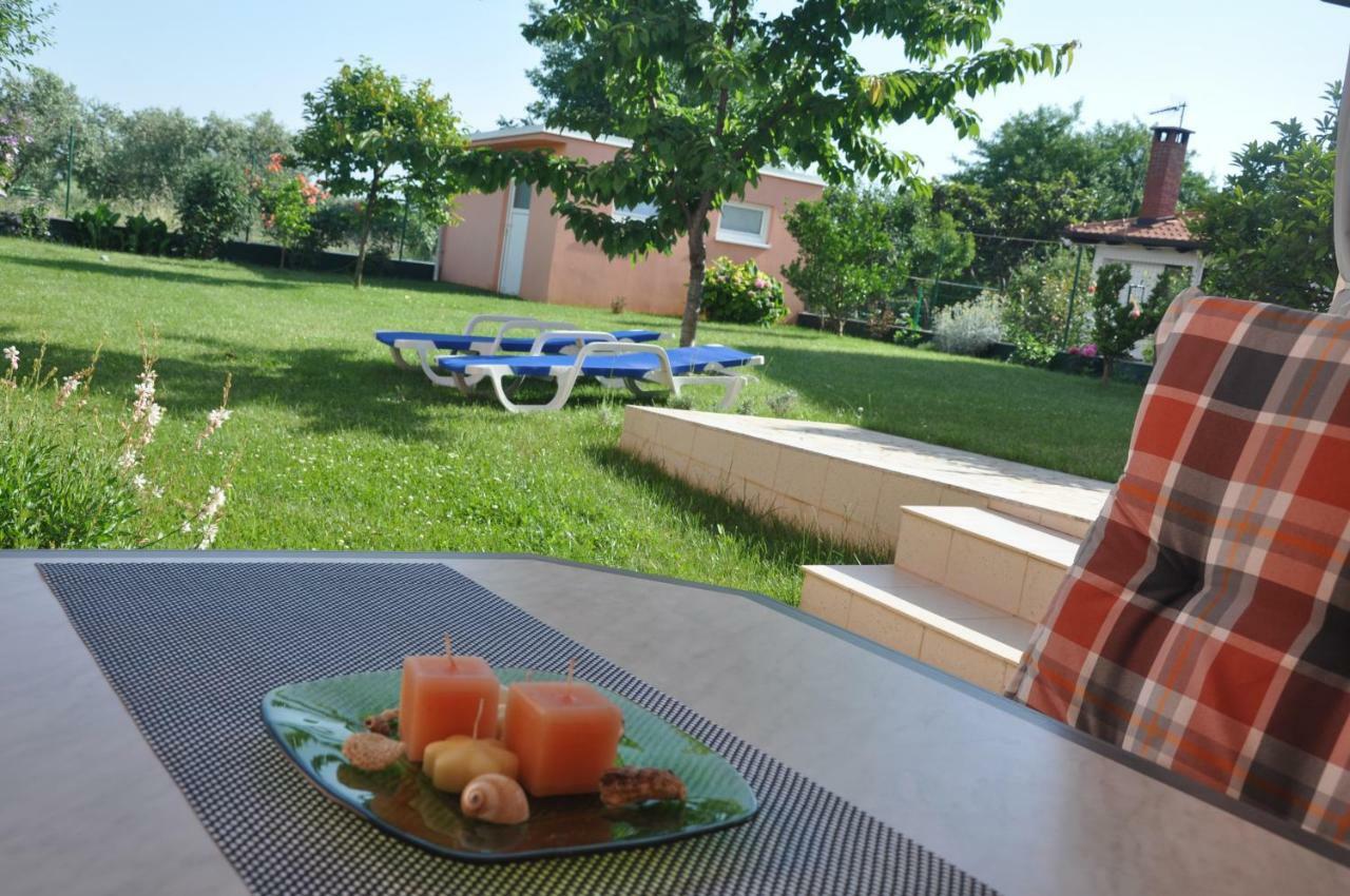 Apartments Rosa Umag Exteriör bild